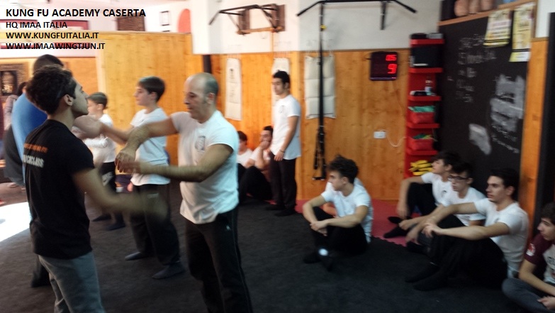 www.kungfuitalia.it  kung fu academy Caserta Italia International Martial Arts Alliance IMAA corso istruttori wing tjun tsun chun difesa personale arti marziali cinesi corso Sifu Mezzone